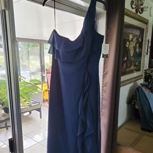 New beautiful evening dress Size 14